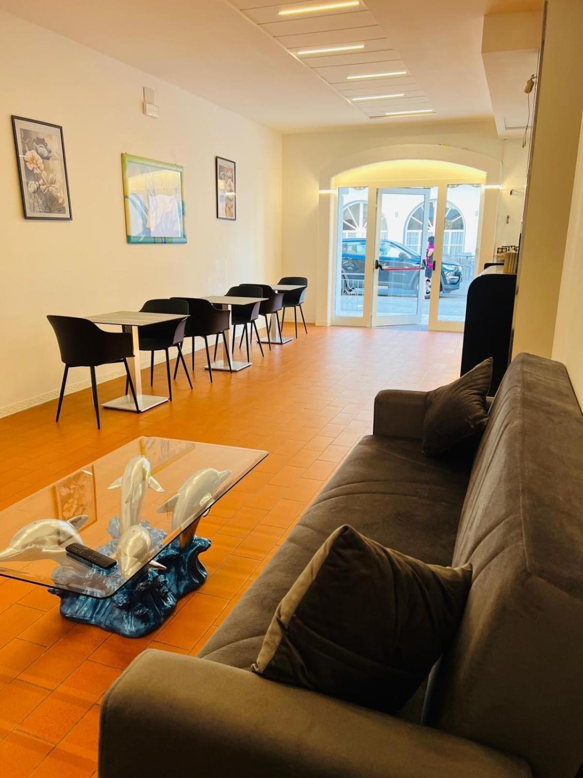Hotel Villa Dei Fiori Bellaria-Igea Marina Bagian luar foto
